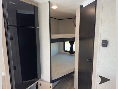 2026 Wayfinder RV Go Play — photo 18 view