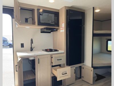 2026 Wayfinder RV Go Play — photo 14 view