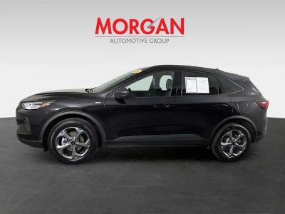 2025 Ford Escape — photo 8 view