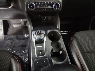2025 Ford Escape — photo 18 view