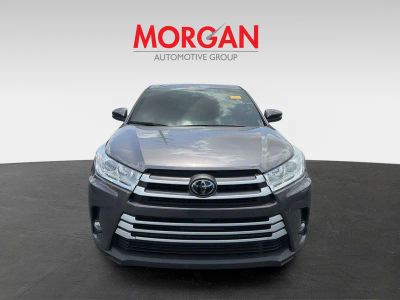 2018 Toyota Highlander — side profile view