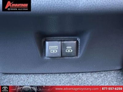 2026 Toyota Camry - Photo 16