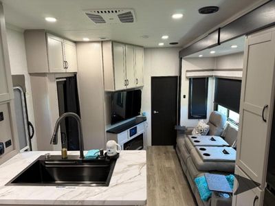 2026 Jayco Seismic - Photo 10