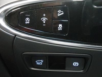 2025 Genesis GV70 - Photo 13