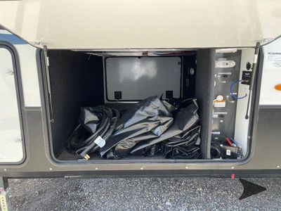 2023 Keystone RV Montana High Country - Photo 13