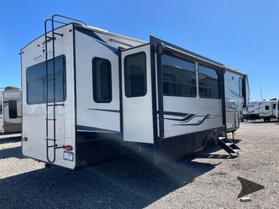 2023 Keystone RV Montana High Country - Photo 4