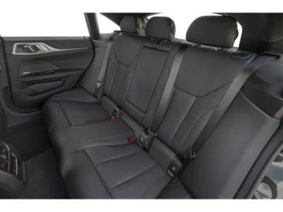 2026 BMW 4 Series — photo 15 view