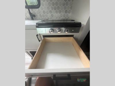 2025 Jayco Jay Feather Micro — photo 25 view