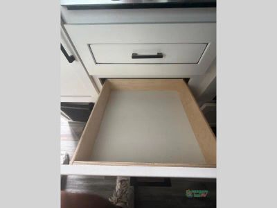 2025 Jayco Jay Feather Micro — photo 30 view