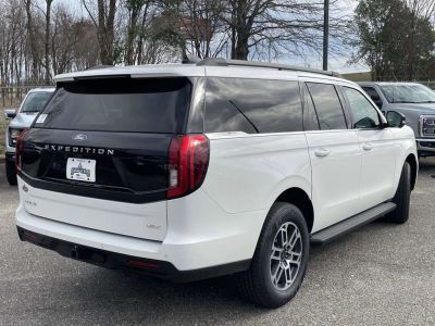 2026 Ford Expedition - Photo 3