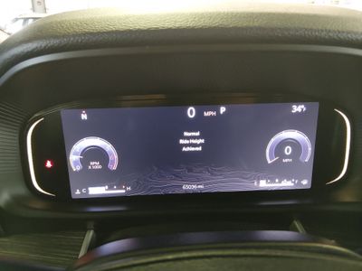 2024 Jeep Wagoneer L — photo 11 view