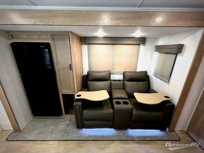 2024 Palomino Solaire - Photo 6