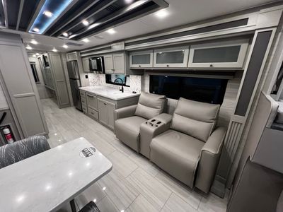 2026 Tiffin ALLEGRO BAY - Photo 5