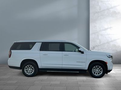 2024 Chevrolet Suburban - Photo 7