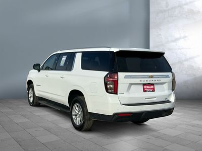 2024 Chevrolet Suburban - Photo 4