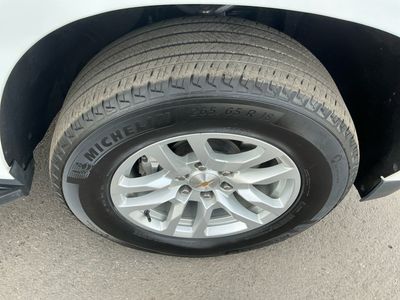 2024 Chevrolet Suburban - Photo 22