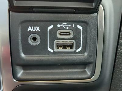 2026 Jeep Gladiator — photo 26 view