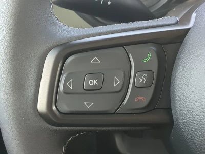 2026 Jeep Gladiator — photo 30 view