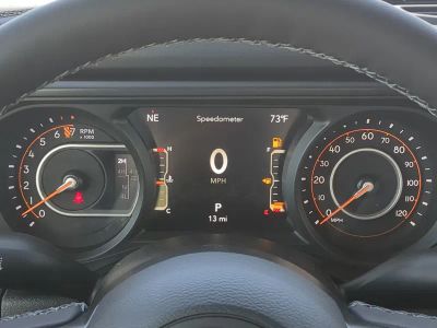 2026 Jeep Gladiator — photo 33 view