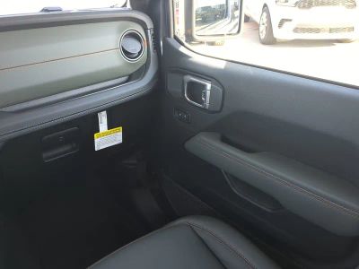 2026 Jeep Gladiator — photo 19 view