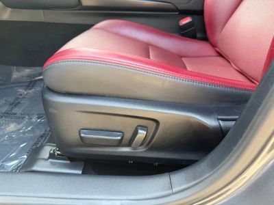2024 Lexus IS — photo 18 view