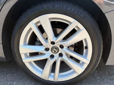 2024 Lexus IS — photo 30 view