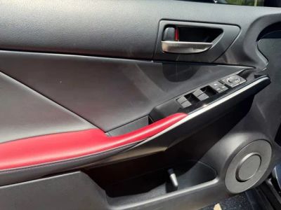 2024 Lexus IS — photo 15 view
