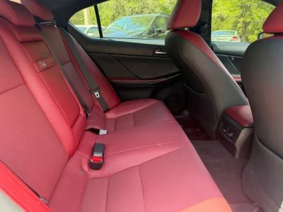 2024 Lexus IS — photo 8 view