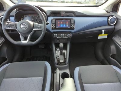 2025 Nissan Versa - Photo 14