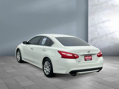 2016 Nissan Altima - Photo 4