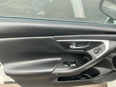 2016 Nissan Altima - Photo 15