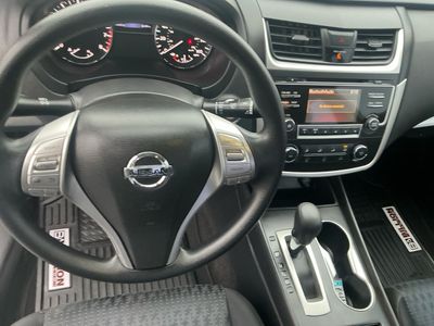 2016 Nissan Altima - Photo 14