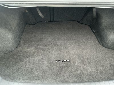 2016 Nissan Altima - Photo 17