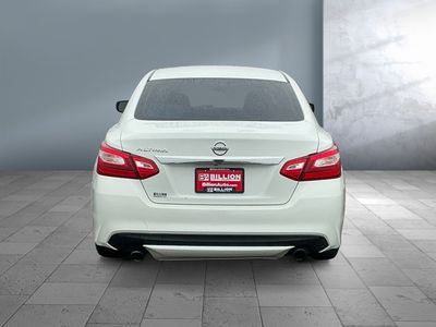 2016 Nissan Altima - Photo 5