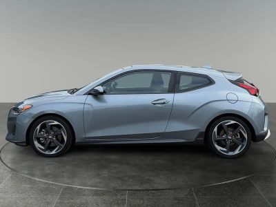 2019 Hyundai Veloster — detail view