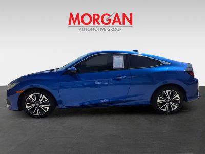 2018 Honda Civic — engine compartment view