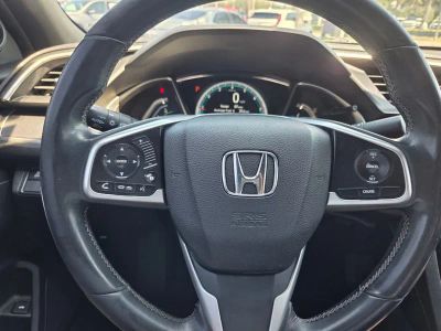 2018 Honda Civic — photo 14 view