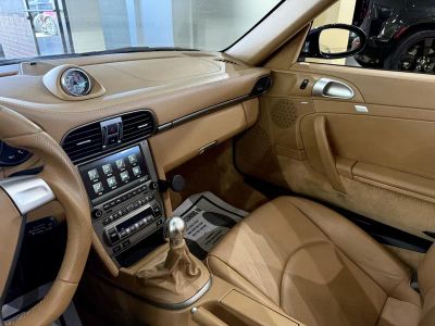 2005 Porsche 911 — photo 20 view