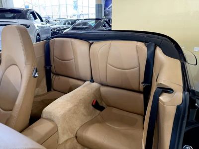 2005 Porsche 911 — photo 16 view