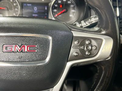 2020 GMC Terrain — photo 17 view
