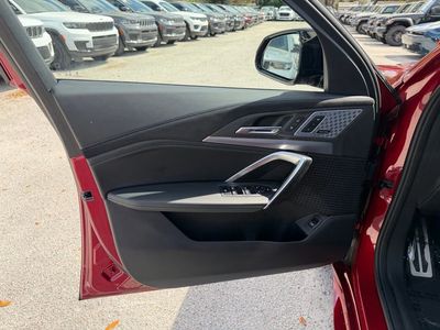 2025 BMW X2 - Photo 13