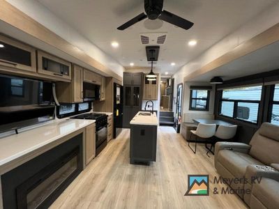 2026 Forest River RV Rockwood Signature - Photo 9