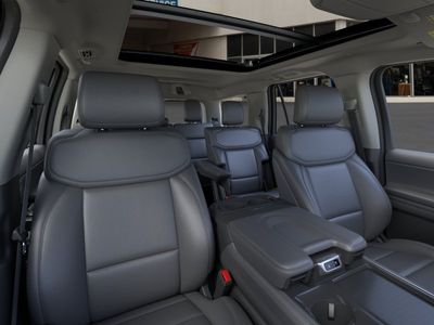 2026 Ford Expedition — photo 24 view