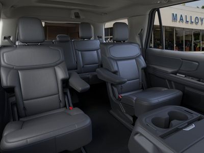 2026 Ford Expedition — photo 31 view