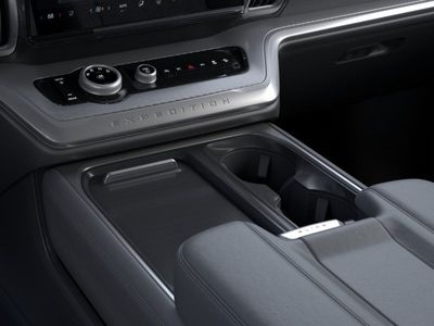 2026 Ford Expedition — photo 41 view