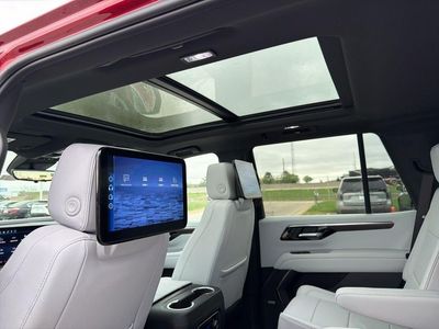 2026 Chevrolet Tahoe — photo 17 view