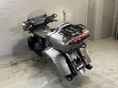 2025 Indian Motorcycle Roadmaster Dark Horse w/Powerband Audio Heavy Metal - Photo 5