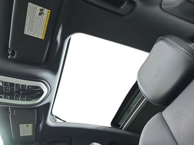 2023 Porsche Macan - Photo 28