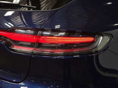 2023 Porsche Macan - Photo 30