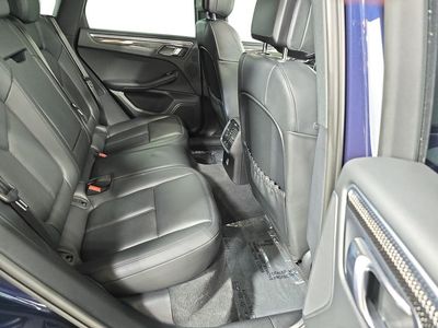 2023 Porsche Macan - Photo 26